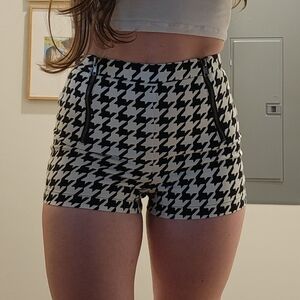 Black and White Houndstooth Women Shorts